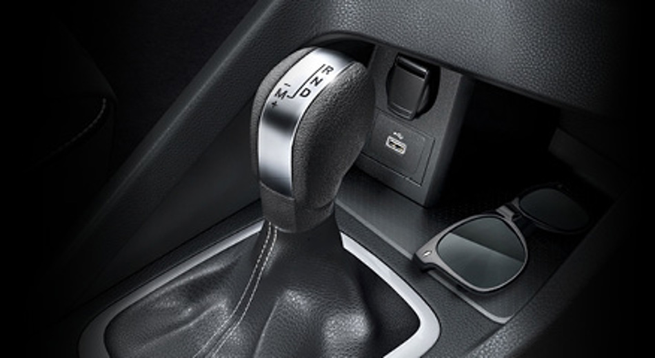 Nissan Magnite Visia Gear lever